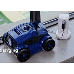 Bazénový vysavač Planet Pool CF 100 AKU