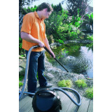 Vysavač bahna v jezírku Pondomaic